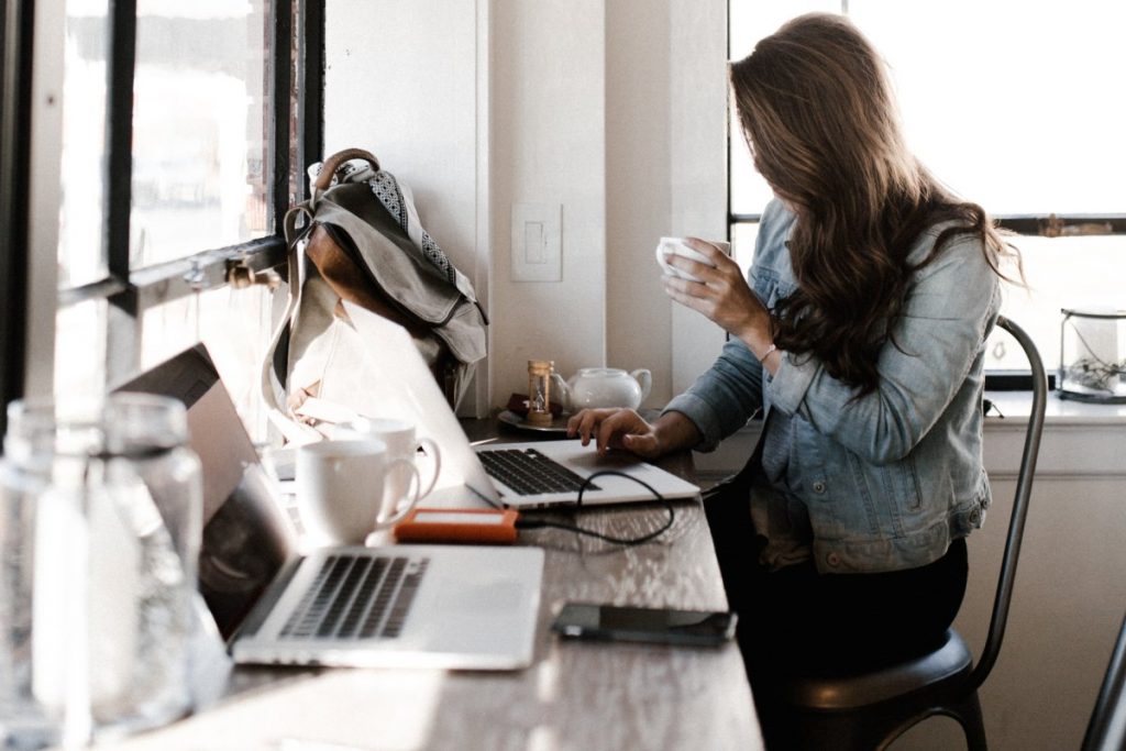 Tips to manage a remote business