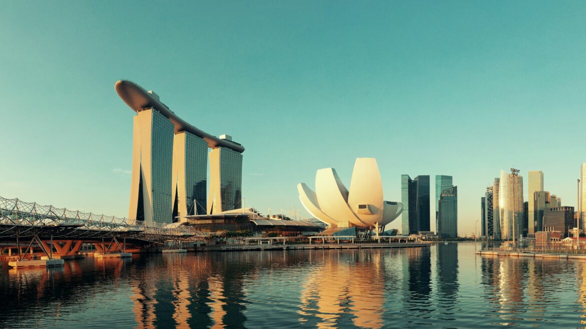 Average Salary in Singapore