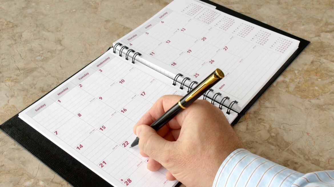 free printable employee attendance calendar 2022