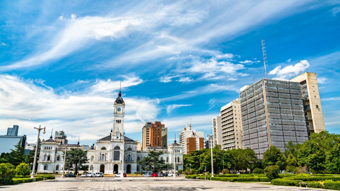 average salary in latin america